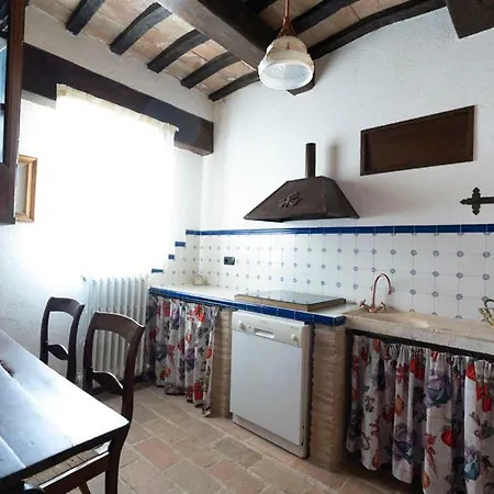 Azzurro Di Vallepietra * Camporotondo di Fiastrone